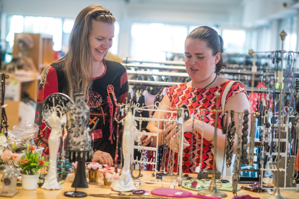 Unge frivillige i Danmission