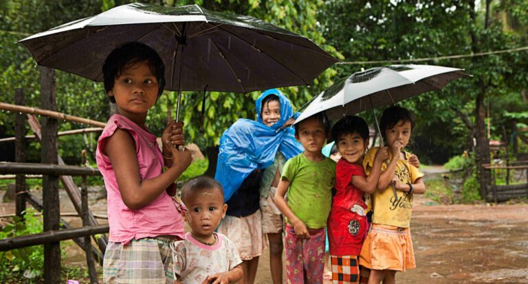 Krigsramte børn i Myanmar