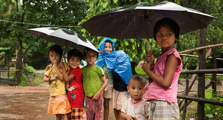 Krigsramte børn i Myanmar