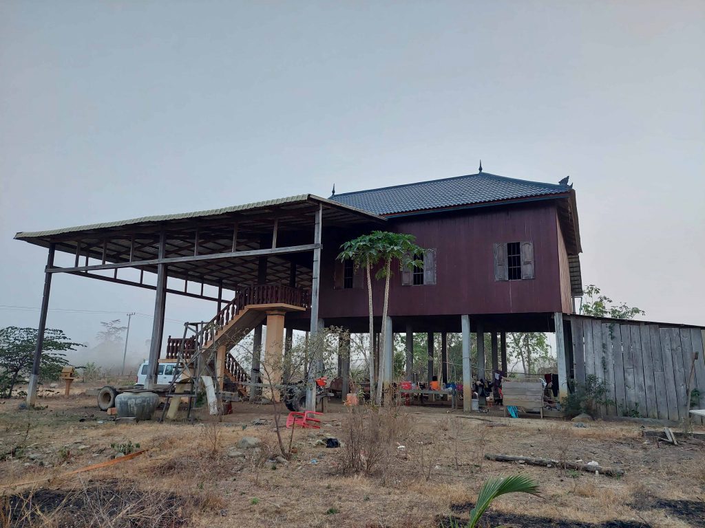 Et typisk cambodjansk hus bygget på pæle.